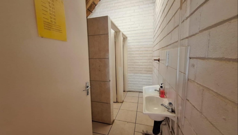 To Let Commercial Property for Rent in Quaggafontein Free State